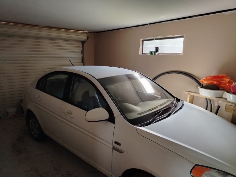 2 Bedroom Property for Sale in Bathurst Eastern Cape